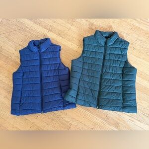 Gap puffer vest bundle women’s L and XL